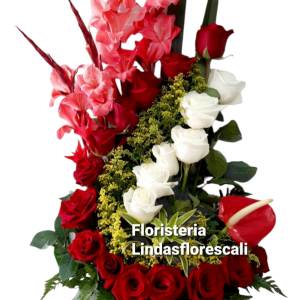 Arreglo Floral Siempre Junto A Ti