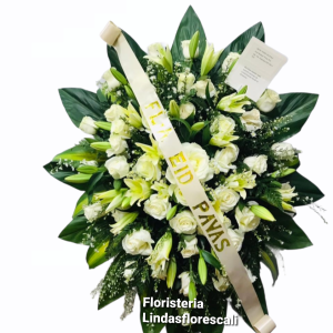 Corona fúnebre Lirios Te Extrañaré 