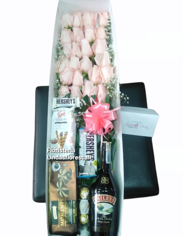 Caja de rosas sorpréndete cali