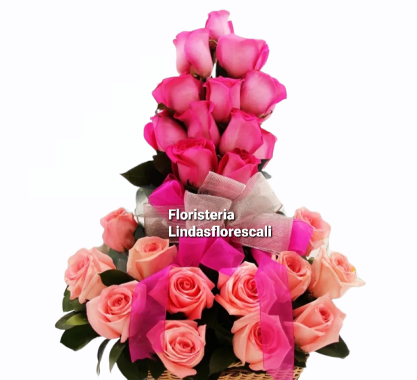 Ramo De Rosas Rosadas