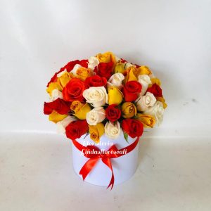 Cilindro De Rosas Hermoso en Cali