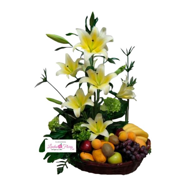Canasta De Lirios Con Frutas