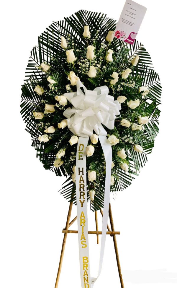 Corona fúnebre en palma 