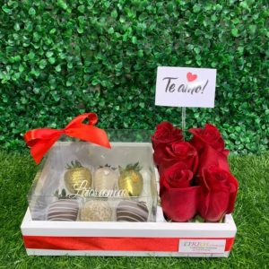 Detalle Rosas y Fresas en Cali