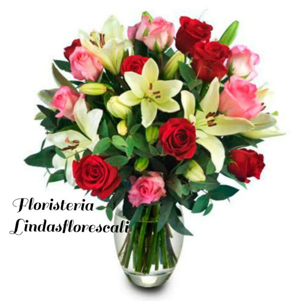 Florero Con Rosas y Lirios