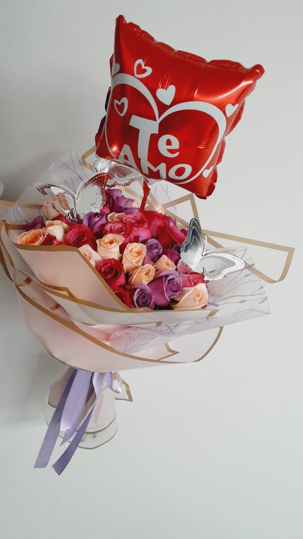 Buchon Ramillete De Rosas Te Amo